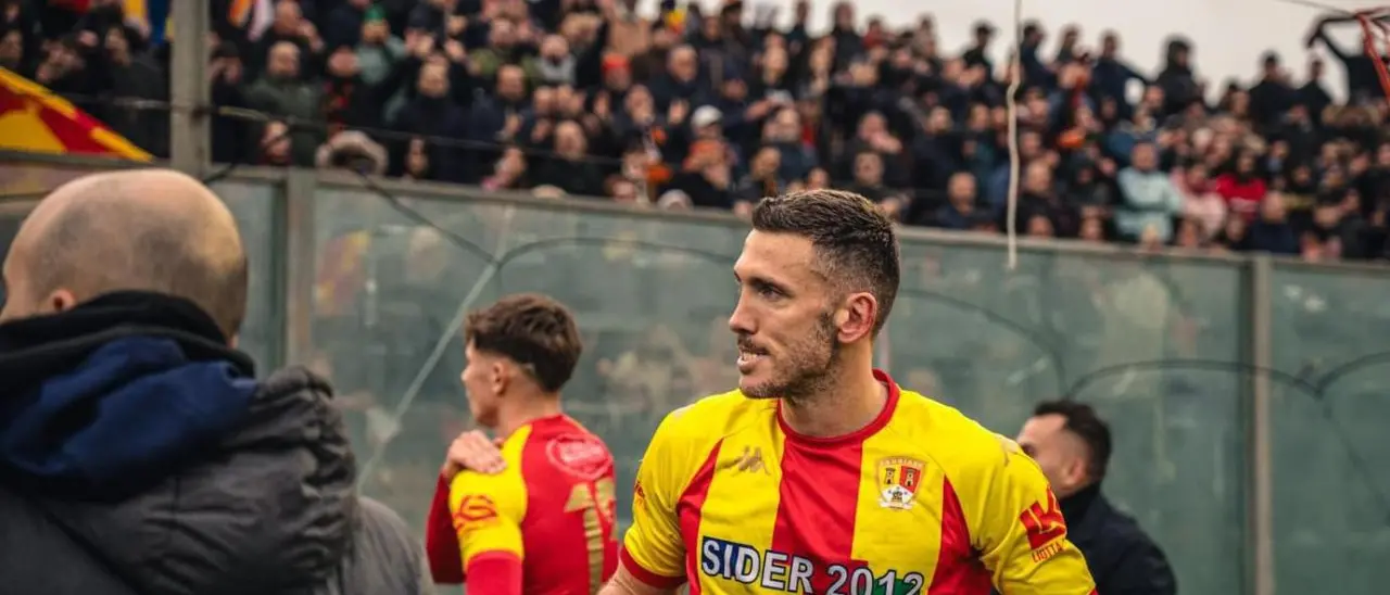 Serie D, il Sambiase blinda Gabriel Colombatti: il difensore prolunga con i giallorossi\n