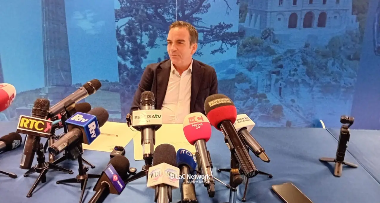 Occhiuto: «Ho governato la Regione con il massimo rigore, non voglio che la mia immagine sia sporcata» - LIVE\n