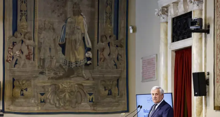 Terzo mandato per i presidenti di Regione, Tajani: «Non mi vendo per piatto di lenticchie»\n