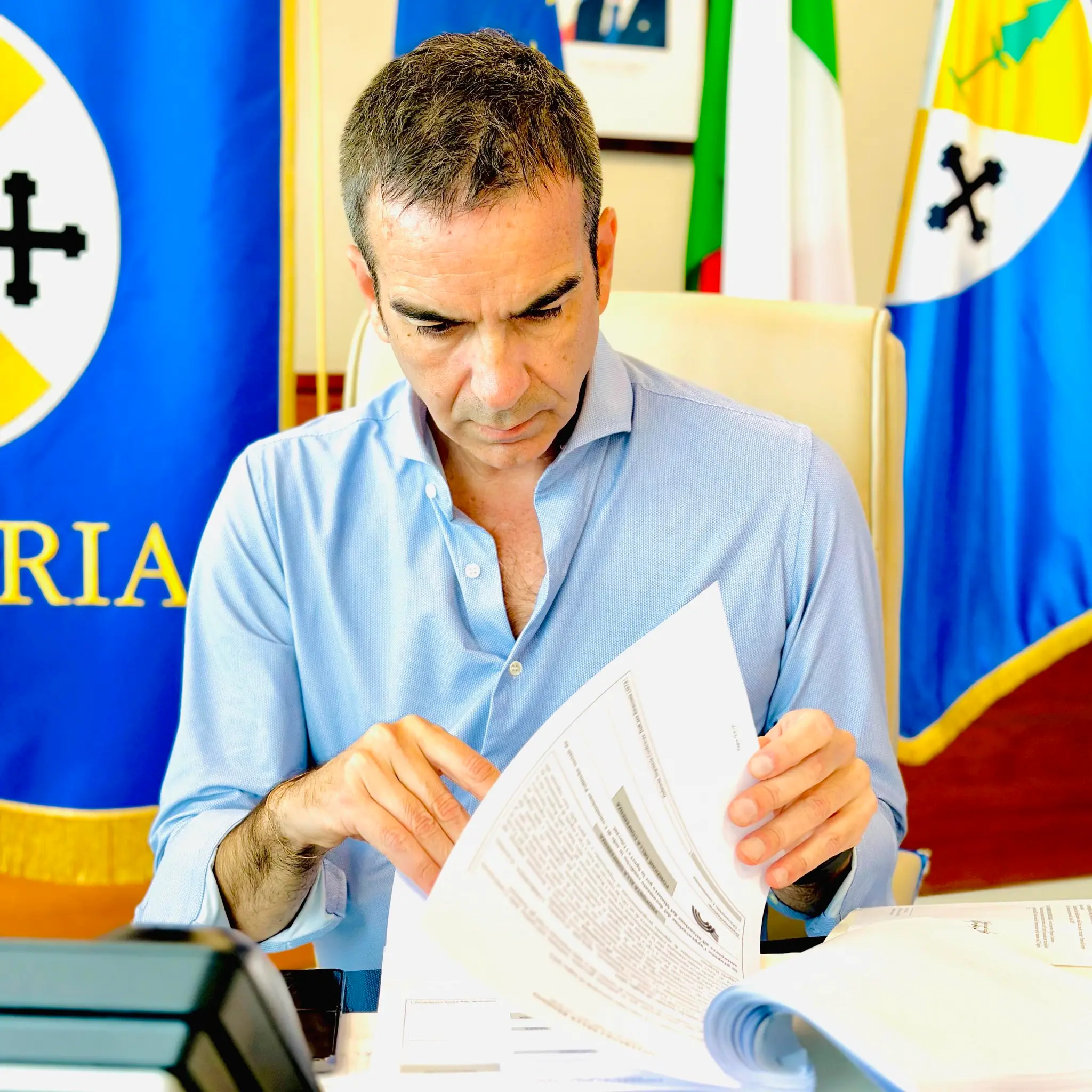 Toni da (finta) retromarcia,\u00A0Occhiuto redento e anche un po’\u00A0redentore. E quel \"triangolo\" insidioso...\n