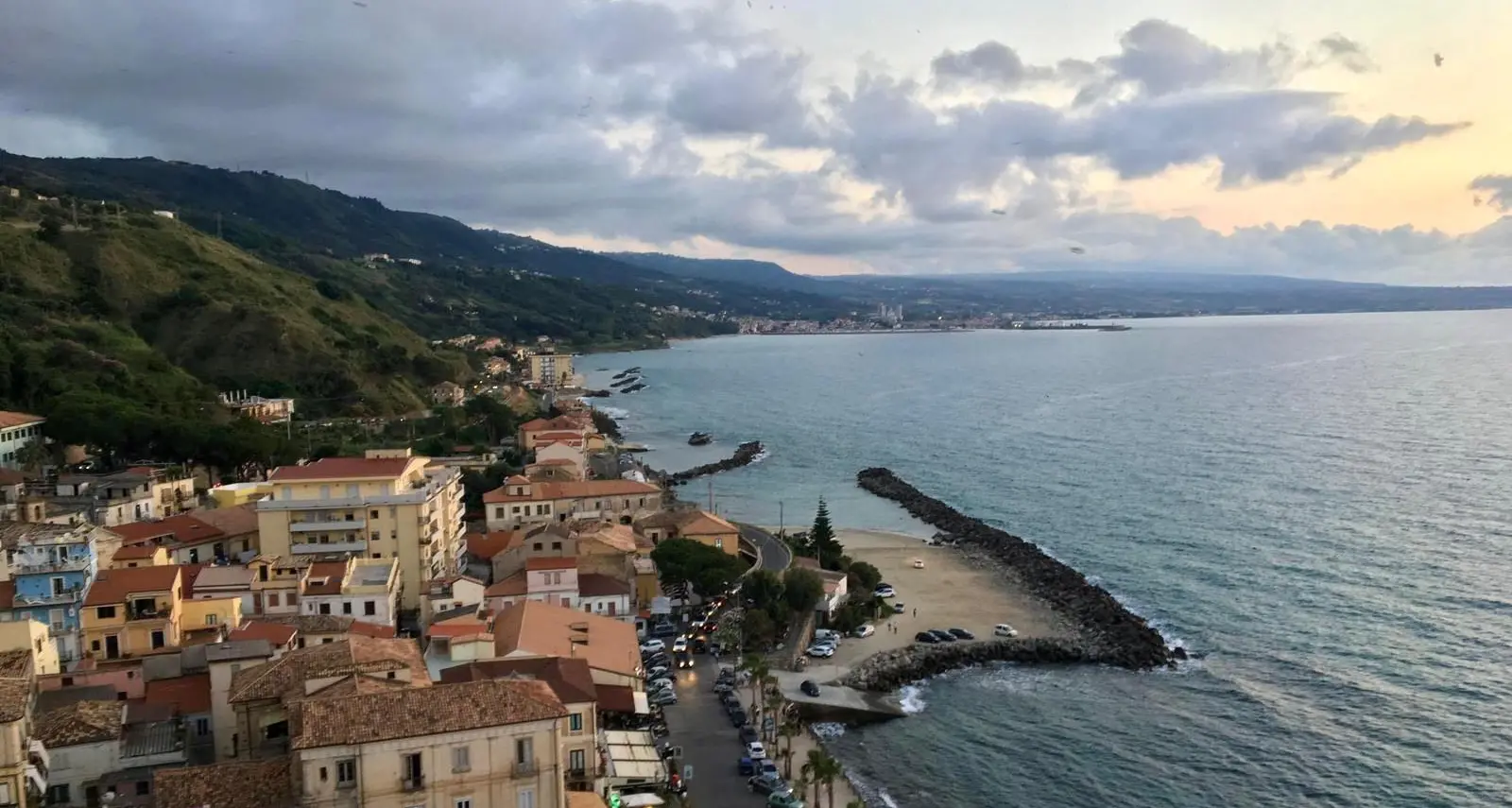 Calabria in Fabula, fa tappa a Pizzo la terza edizione del\u00A0progetto itinerante di Teatro in Note\n