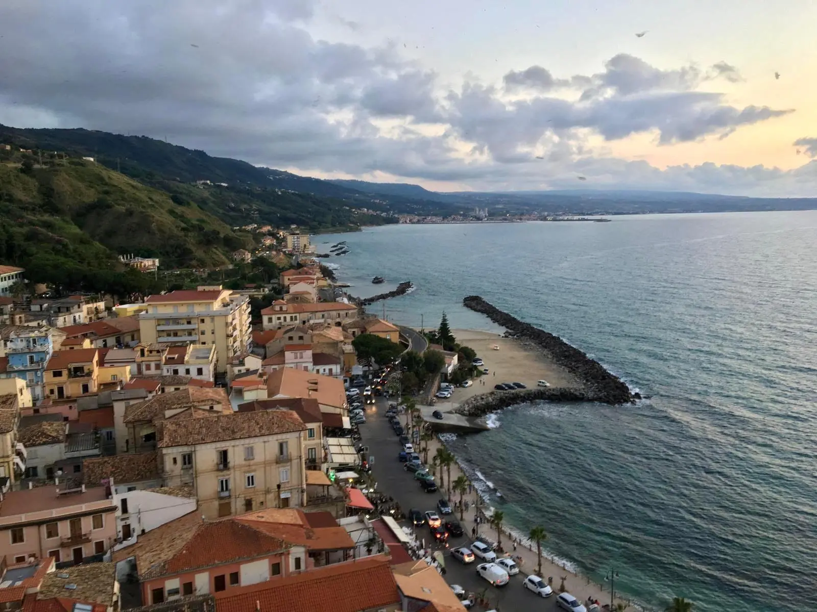 Calabria in Fabula, fa tappa a Pizzo la terza edizione del\u00A0progetto itinerante di Teatro in Note\n