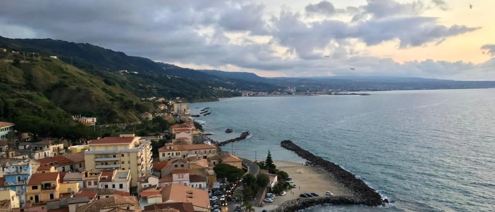 Calabria in Fabula, fa tappa a Pizzo la terza edizione del\u00A0progetto itinerante di Teatro in Note\n