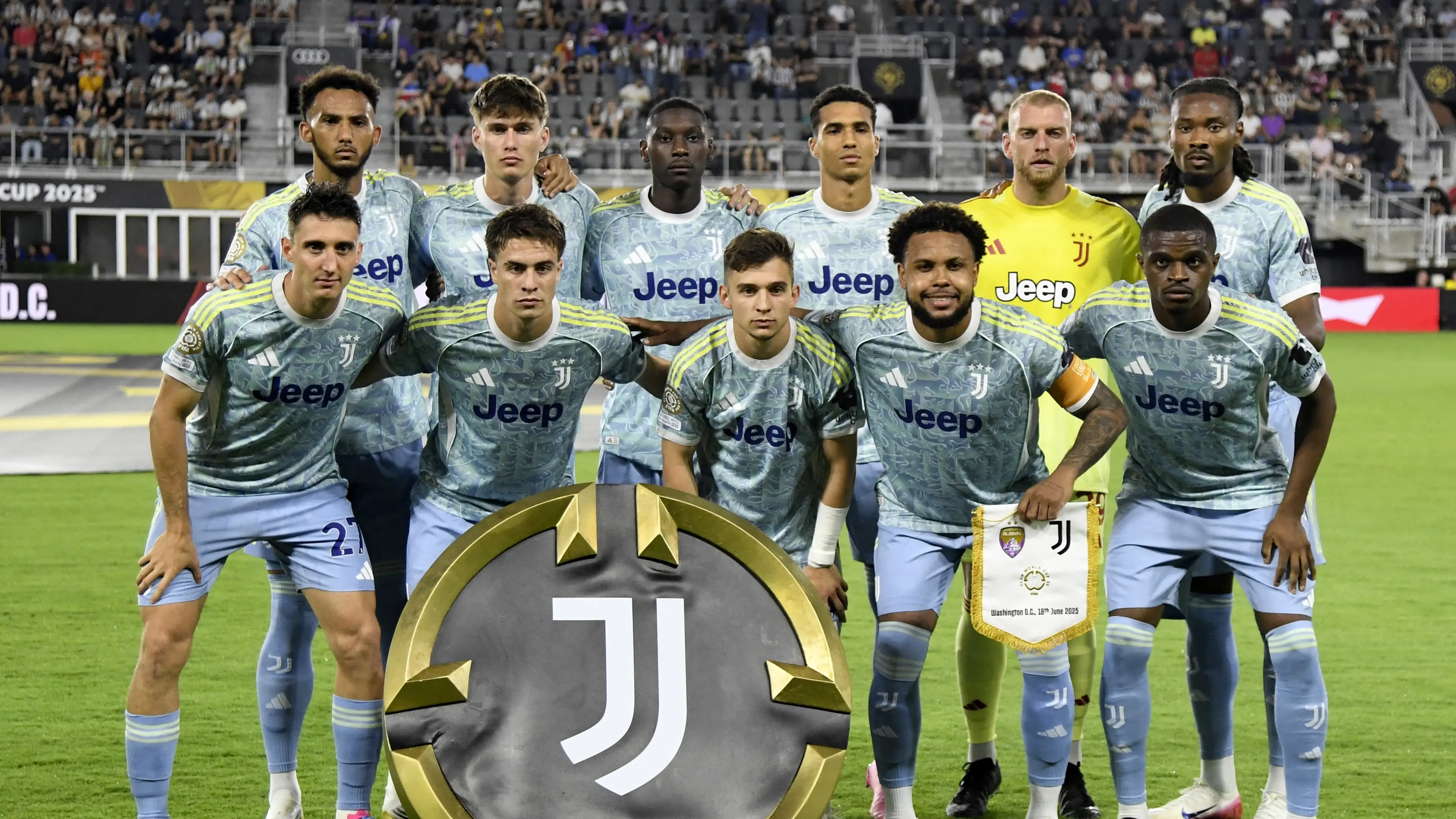 <p>Juve sul velluto nella prima al Mondiale per club (foto Fb Juventus)</p>\\n , Hannah Foslien-Imagn Images/Sipa
