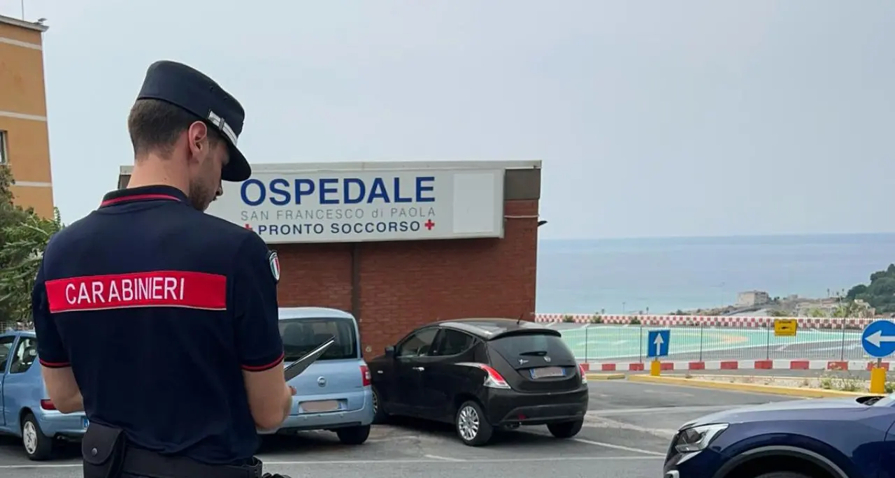 Paola, smaltiva rifiuti ospedalieri nelle griglie di raccolta acque: denunciata infermiera professionale\n