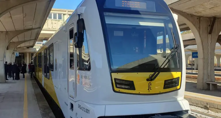 L’inchiesta per corruzione, i sindacati preoccupati per Ferrovie della Calabria:\u00A0«Bene pubblico che va difeso»\n