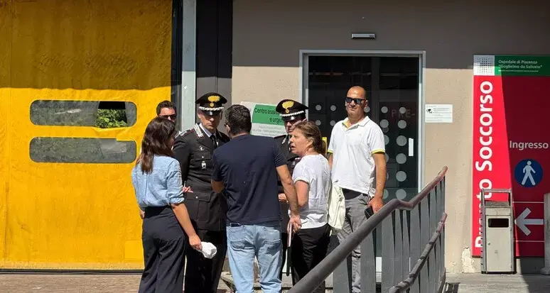 Piacenza, feto ritrovato nel cestino di un bagno dell’ospedale:\u00A0analisi su alcune tracce di sangue\n