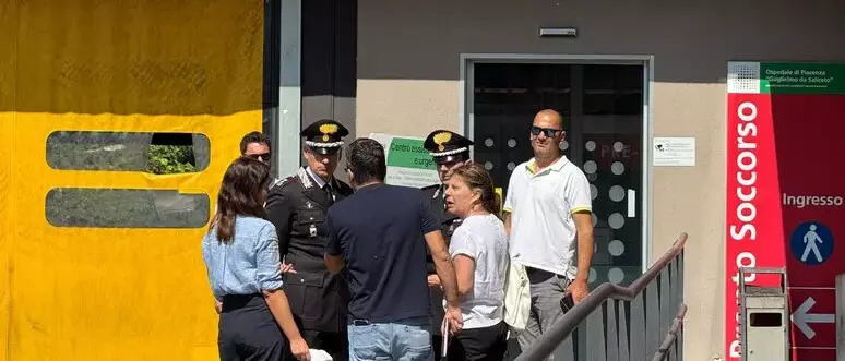 Piacenza, feto ritrovato nel cestino di un bagno dell’ospedale:\u00A0analisi su alcune tracce di sangue\n