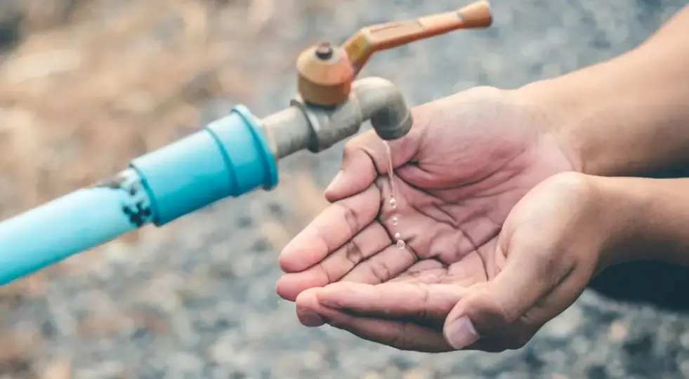 «Dalla sete alla strategia, alla Calabria serve una nuova cultura dell’acqua»:\u00A0Gualtieri chiede un cambio di passo alla Regione\n