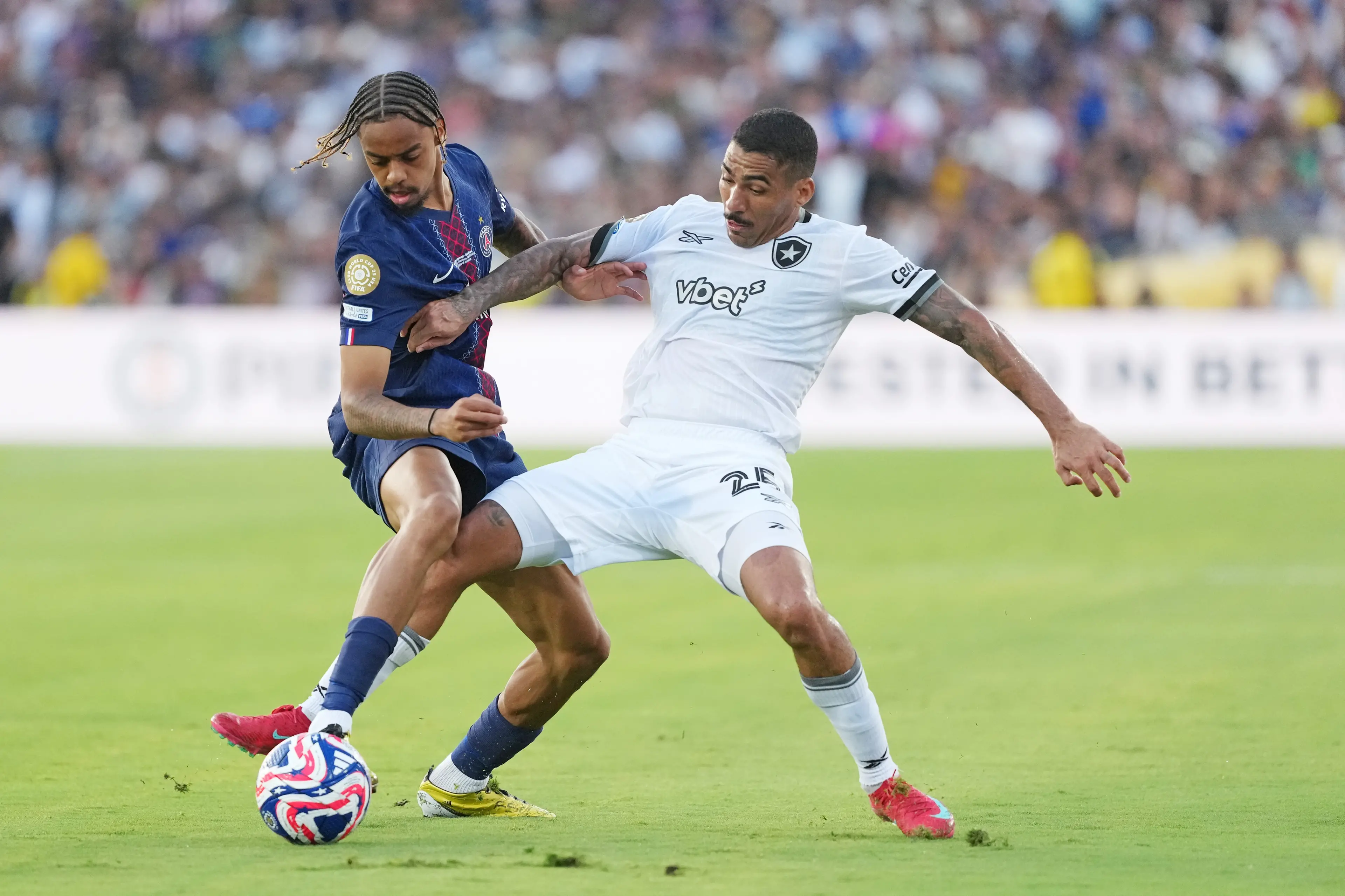 Mondiale per Club, il PSG cade contro il Botafogo: 1-0 e qualificazione a rischio\n