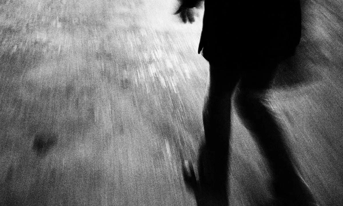 Rifiuta il braccialetto elettronico, 38enne crotonese in carcere per stalking ai danni di una ragazza