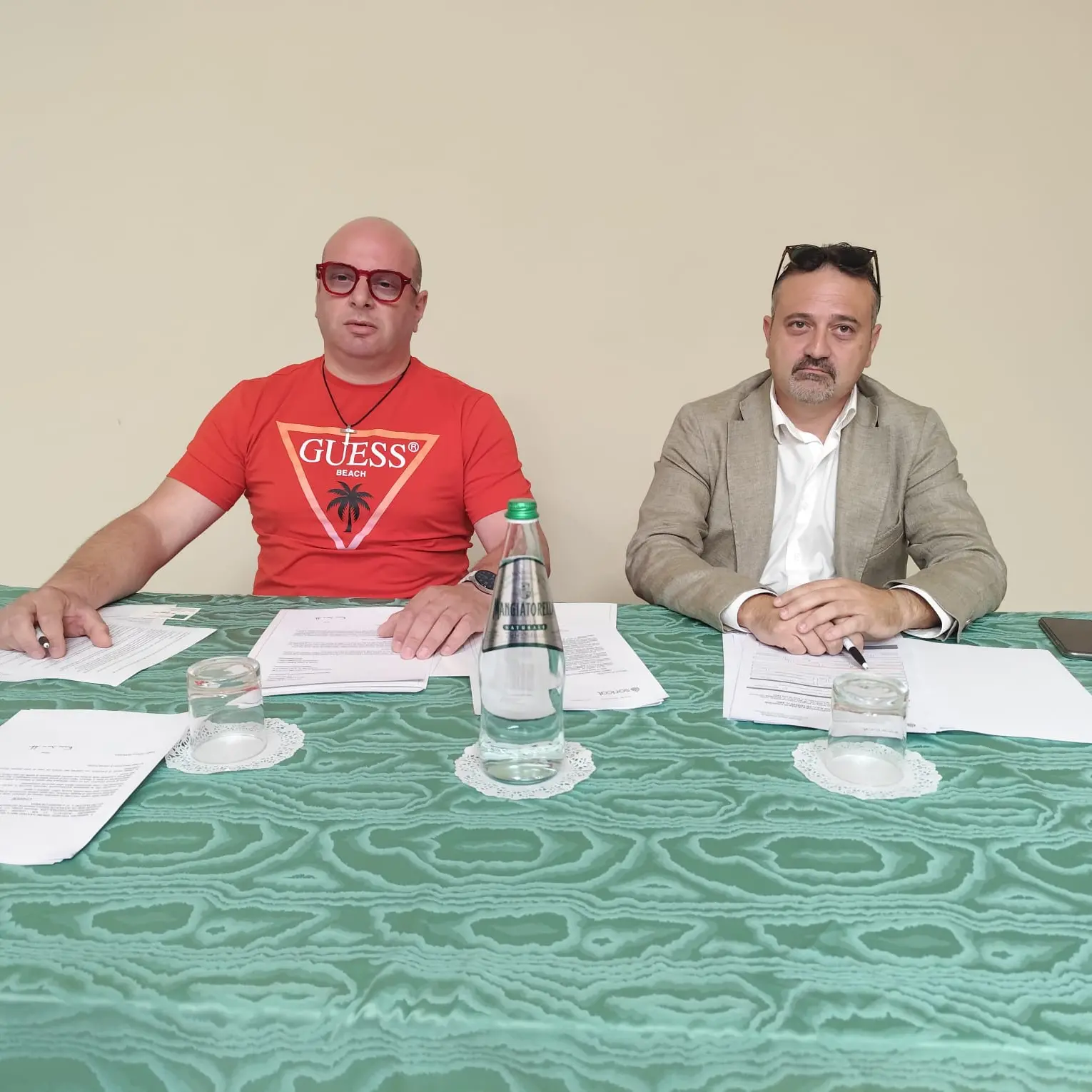 «A Reggio scuole ed\u00A0edifici comunali senza contatore dell’acqua», la denuncia di Veronese che parla di «truffa da 30 milioni»
