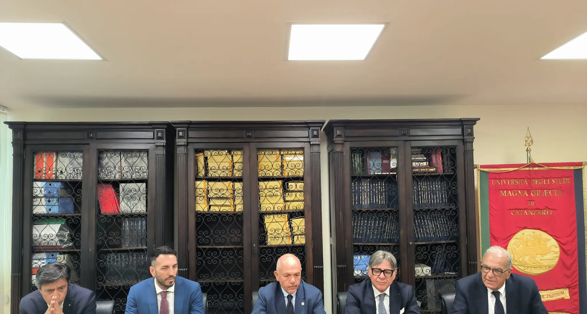 Intesa tra Università di Catanzaro e Confcommercio:\u00A0programmato il master\u00A0su Costruzione e consolidamento d’impresa\n