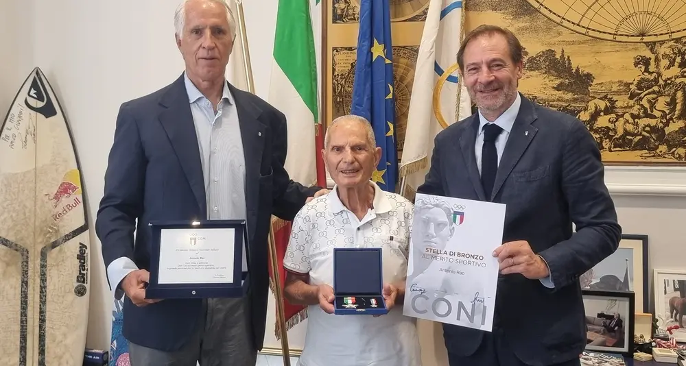 Stella di bronzo ad\u00A0Antonio Rao, il maratoneta 92enne di Polistena premiato dal Coni\n
