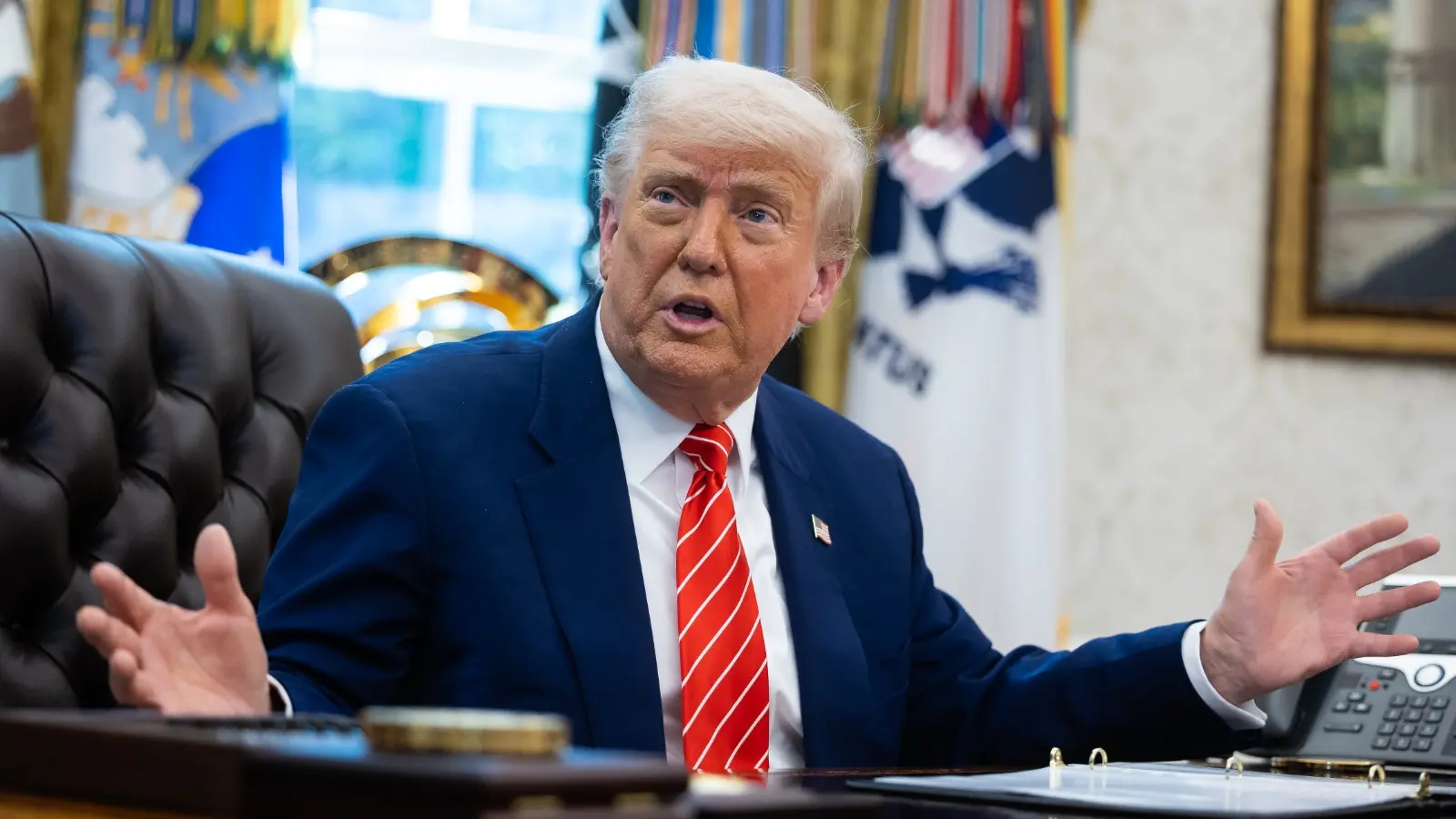 Trump Inc.: il presidente dei gadget e il grande affare della Casa Bianca\n