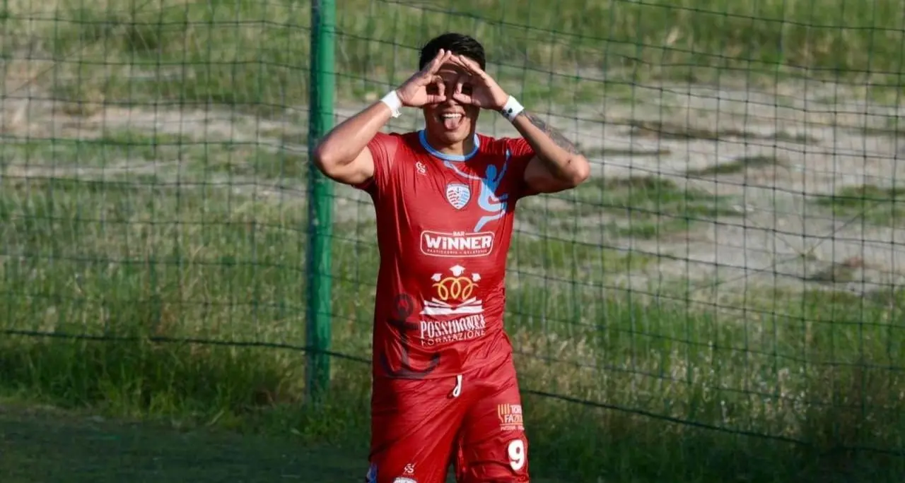 Dilettanti, il Val Gallico annuncia il rinnovo con\u00A0bomber Carvajal: ufficiale il prolungamento con l'attaccante\n