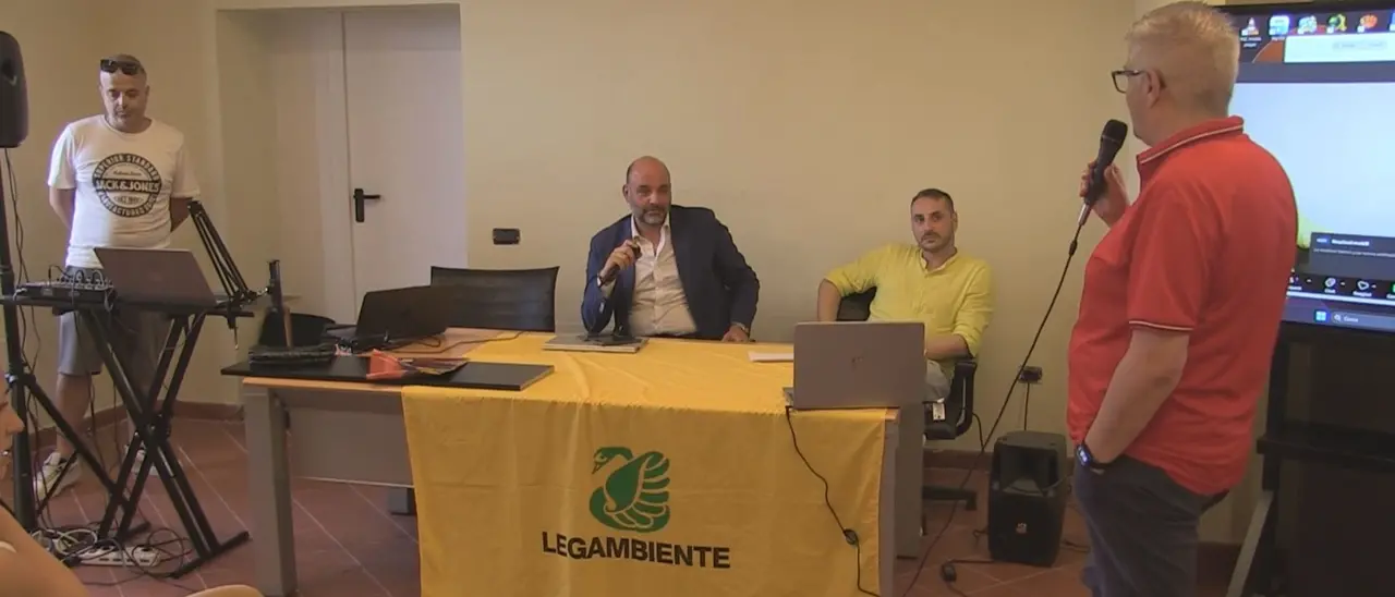 Parco Eolico Bruzio, gli impegni della Rwe: «Per montare le pale solo 25 alberi da abbattere»\n