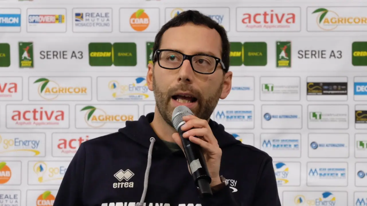 Volley Corigliano, prosegue lo slancio positivo. Sosto assicura: «Roster importante per far sognare i tifosi»