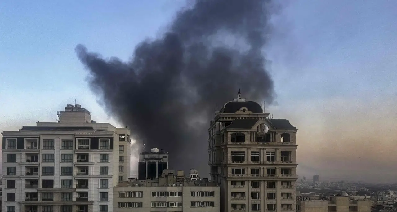 Medio Oriente, nuovi raid di Israele sull’Iran: «Colpiti siti missilistici»\n