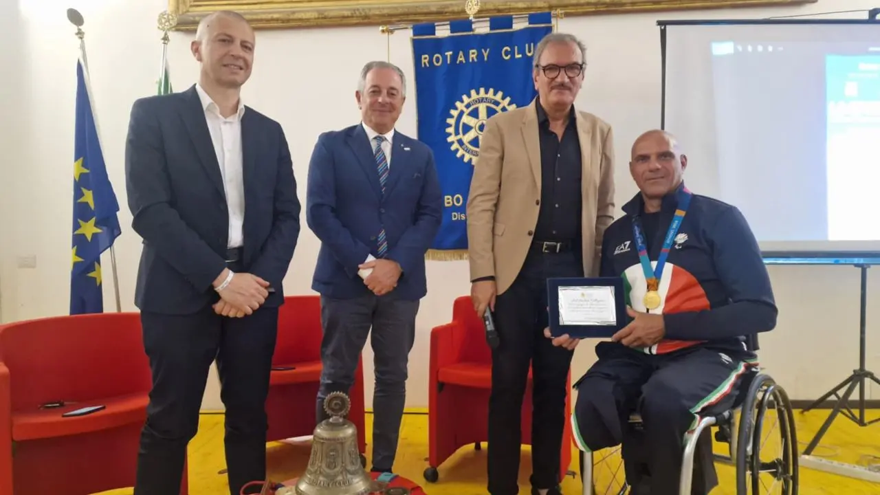 «Un treno mi ha tolto una gamba, lo sport mi ha ridato tutto»: a Vibo\u00A0la storia del campione paralimpico\u00A0Andrea Pellegrini\n