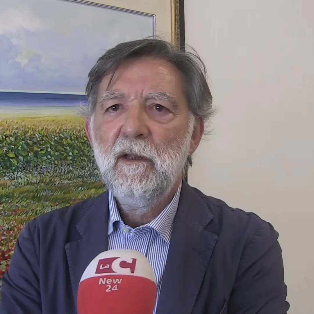 Caos pontili a Catanzaro, Donato: «In tre anni Fiorita non ha saputo garantire neppure l’attracco di una zattera»\n