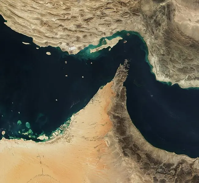 Lo spettro di Hormuz agita l’Italia: senza i petrodollari dei Paesi del Golfo\u00A0l’export rischia il crollo\n