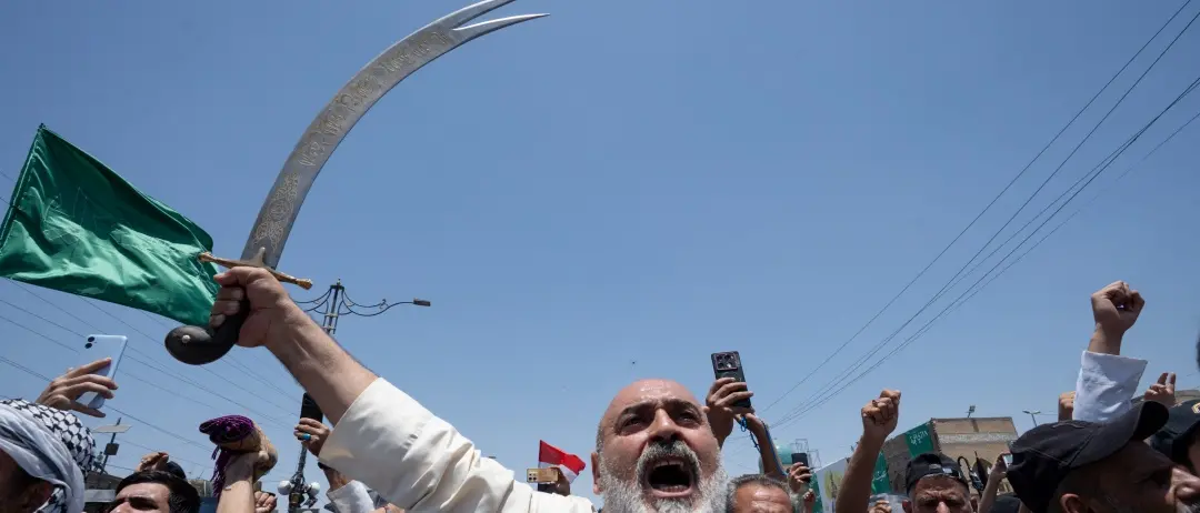 La rabbia dell’Iran dopo l’attacco ai siti nucleari: «Gli Usa hanno iniziato una guerra pericolosa, terribili conseguenze»\n