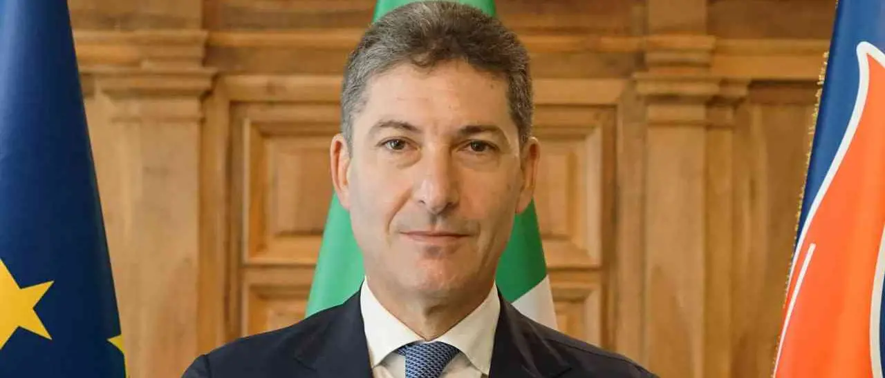 Il capo della polizia Pisani nella bufera: il caso Giambruno accelera la parabola discendente\n