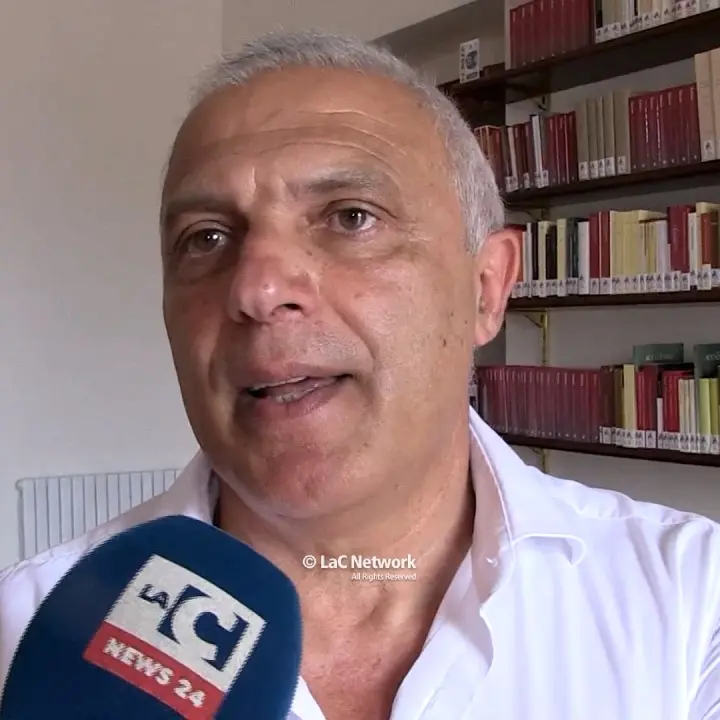Un’aula dell’Unical intitolata a\u00A0Nuccio Ordine, in 1.800 firmano la petizione. E ora la richiesta arriva al rettore\n