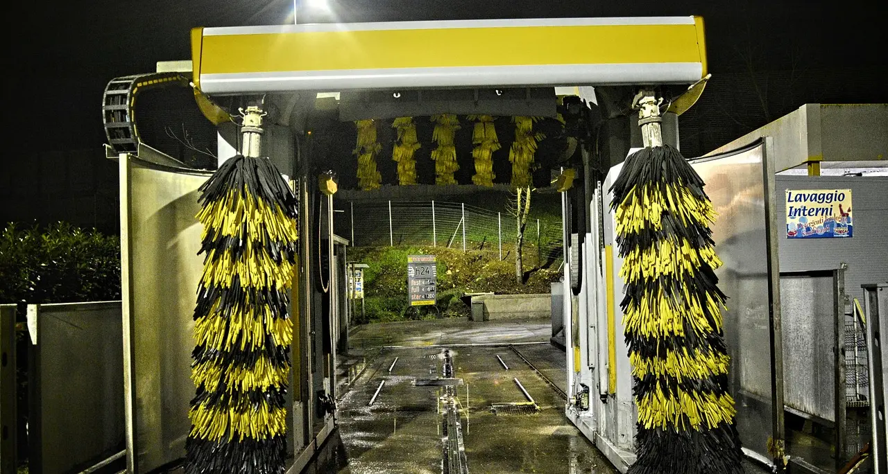 L’incubo di un imprenditore a Lamezia: «Subisco danni e minacce ogni giorno, denuncio tutto ma nessuno mi ascolta»\n