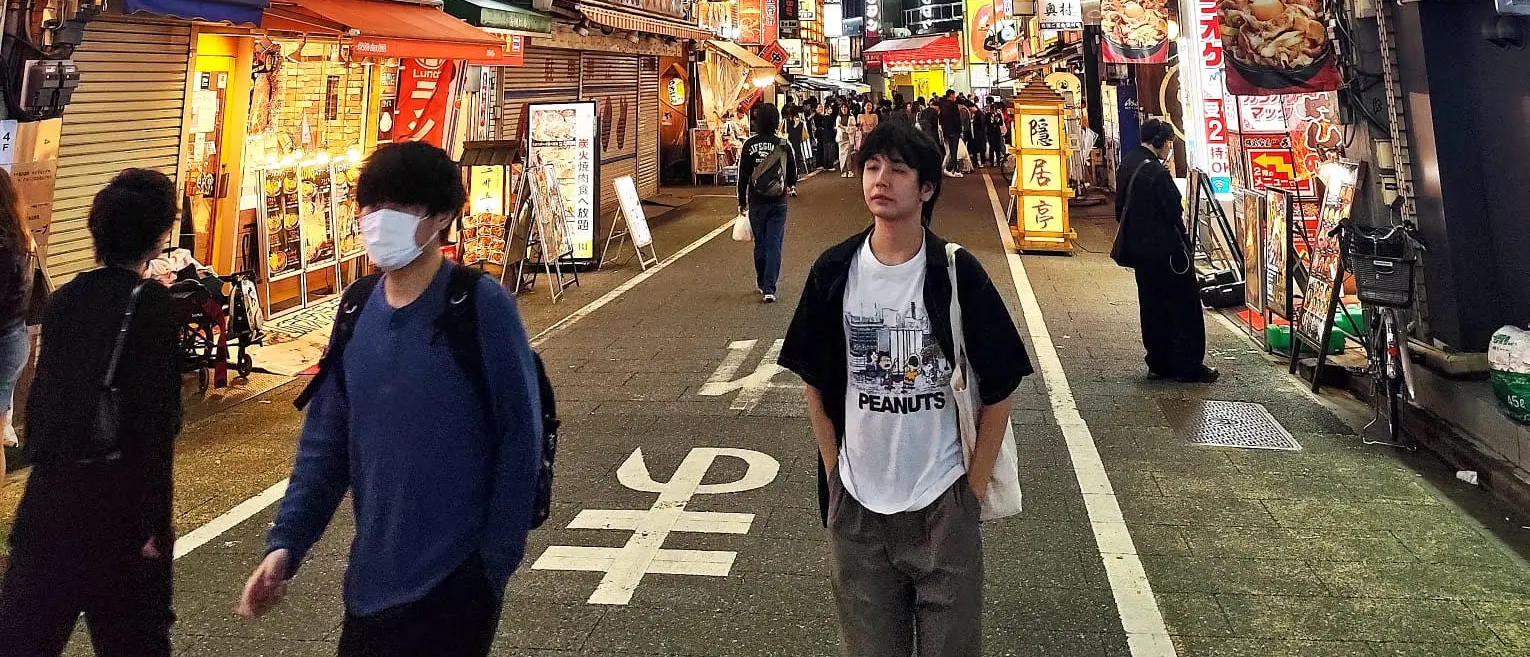 Dalle strade di Tokyo al silenzio di Miyajima: viaggio in Giappone tra contrasti, contemplazione e identità\n