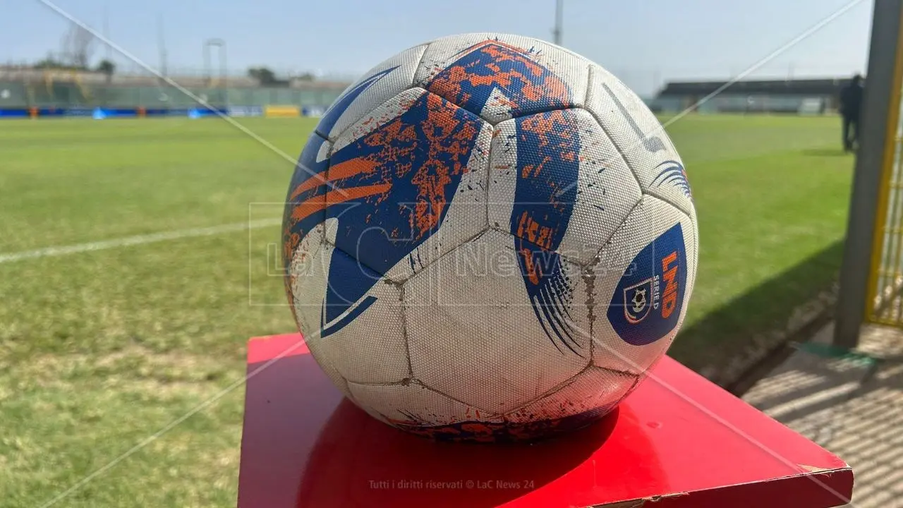 Calciomercato Serie D:\u00A0Reggina ferma, su Barranco si attende l’intesa.\u00A0Scafatese scatenata, Messina in bilico\n