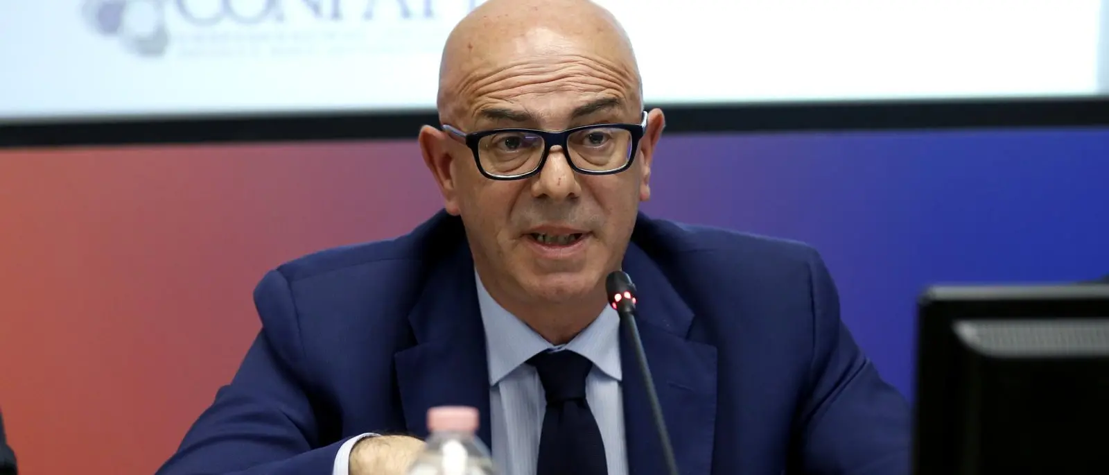 «In Calabria crollano i prestiti alle Pmi e il\u00A073% dei comuni non ha\u00A0uno sportello bancario», l’allarme di Confapi