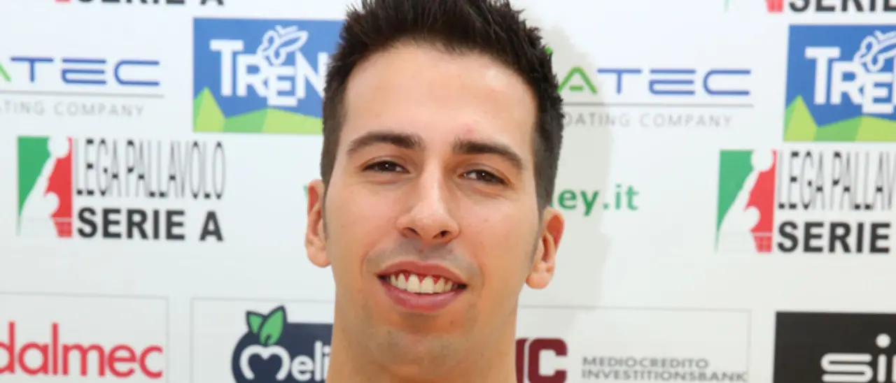 Volley, dalla Champions al Corigliano: la società ionica confeziona il colpo Antonio De Paola\n