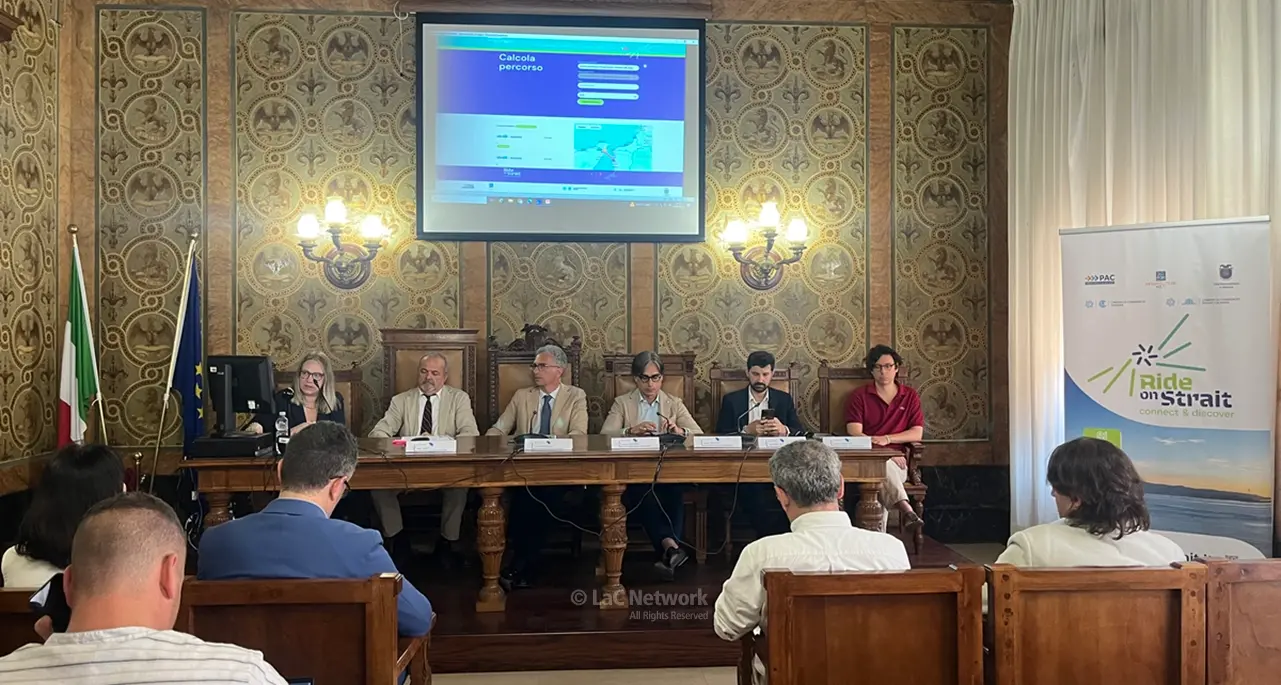 Ride on Strait, turismo e mobilità nell’area dello Stretto: presentato il\u00A0portale digitale che unisce Reggio Calabria e Messina\n