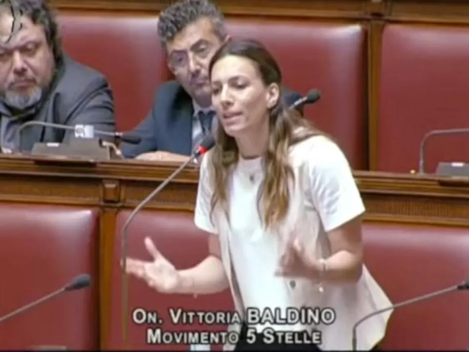 Sanità, gli strali di Vittoria Baldino contro il governo: «Permettete ai privati gestiti da amici dei politici di fare affari»