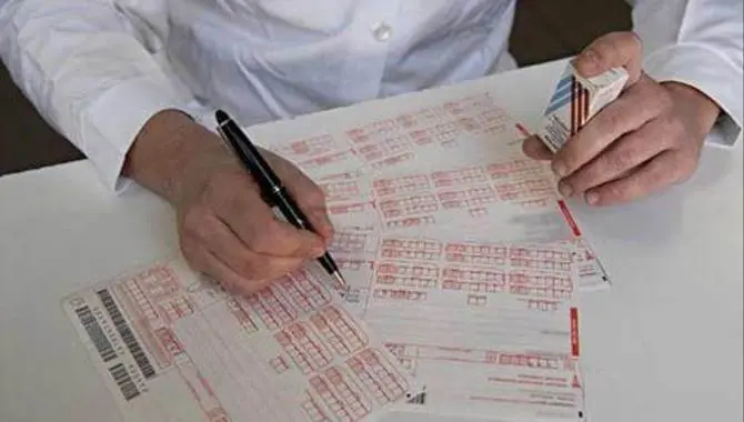 In Calabria la sanità è un labirinto burocratico: 77enne rimbalza per 4 giorni senza riuscire a prenotare una visita di controllo\n