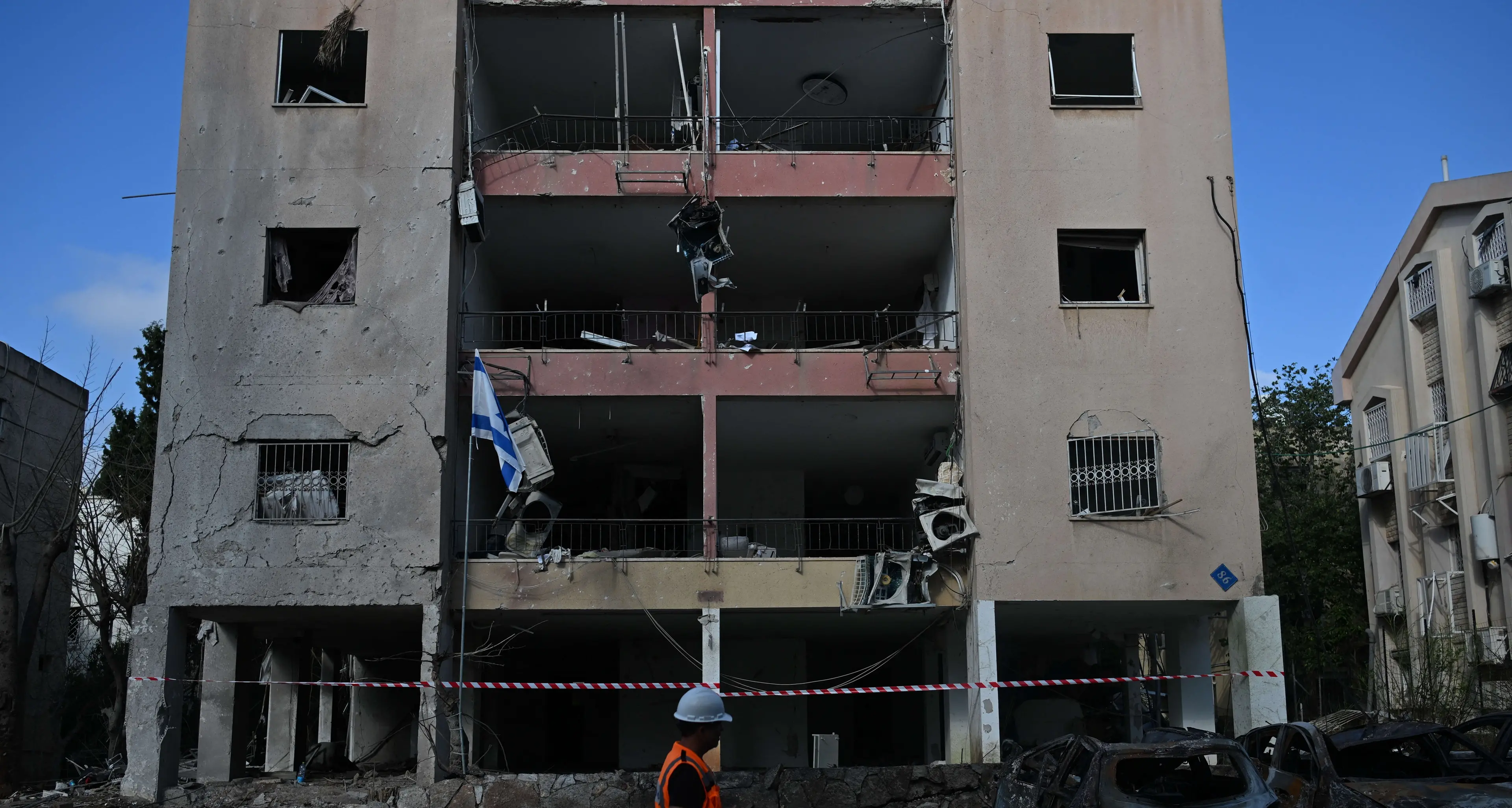 Israele e Iran, la guerra segreta senza tregua: spie, scienziati uccisi e attacchi sotto copertura