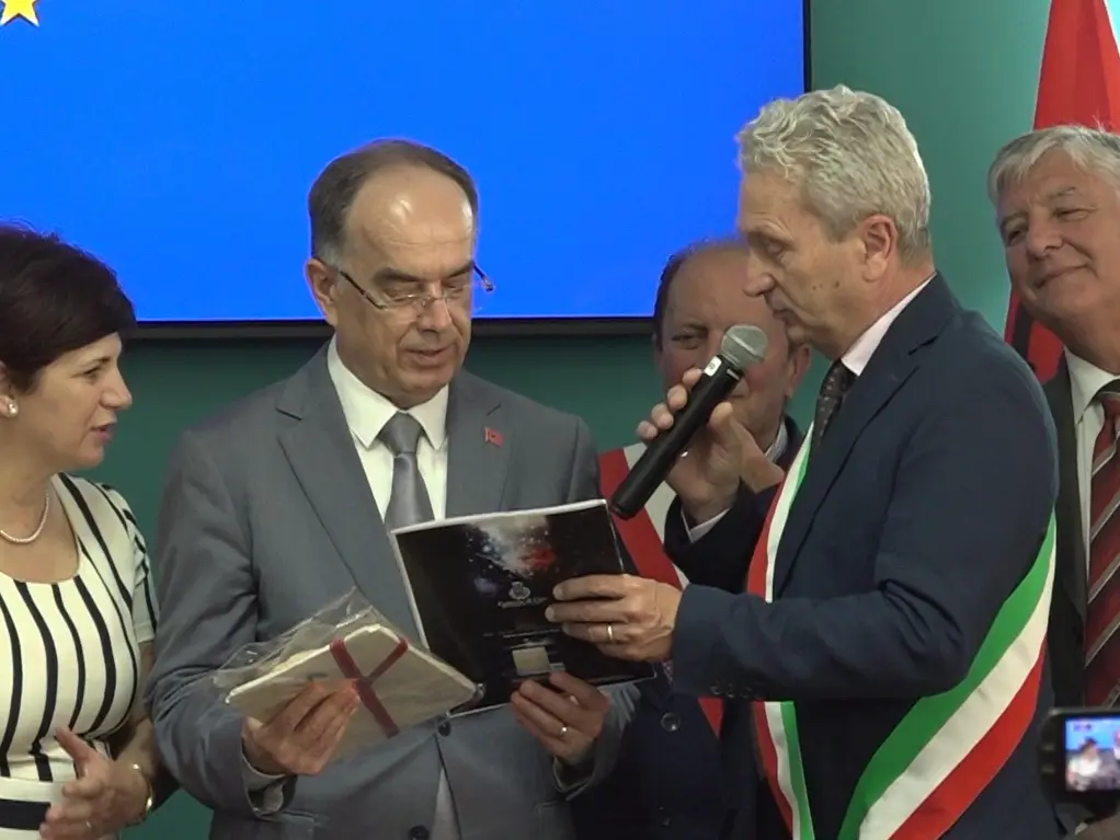 Prosegue il viaggio del presidente dell’Albania in Calabria: Begaj fa tappa a Crotone