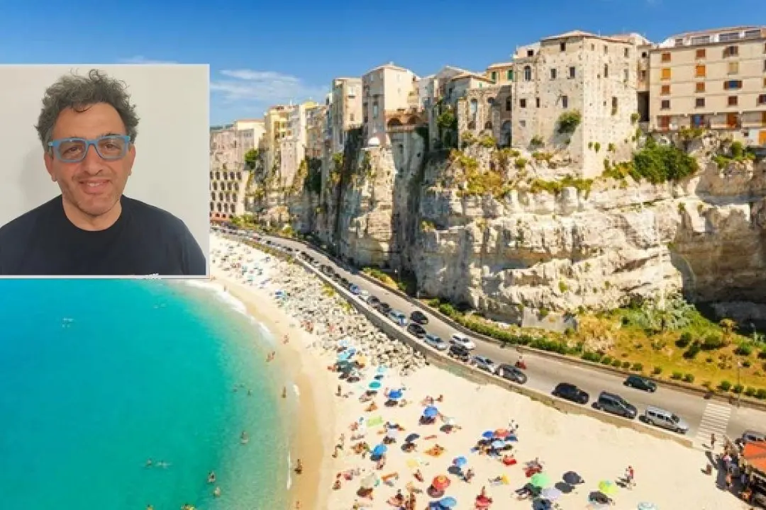<p>Nel riquadro, il docente dell&#39;Unical Francesco Aiello</p>\\n