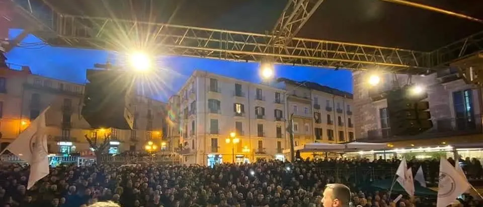 Di Maio a Lamezia Terme: «M5S sarà in consiglio regionale»