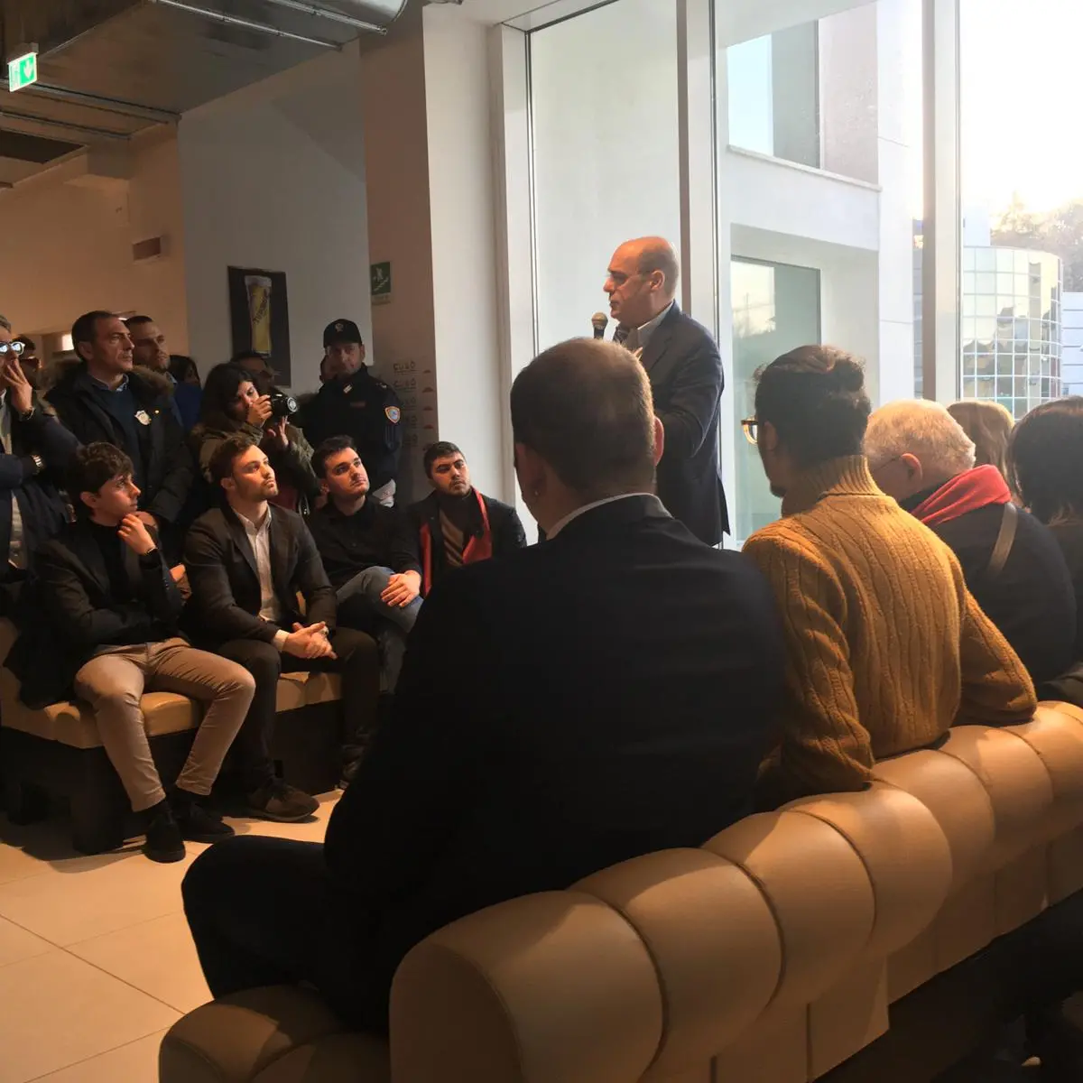 Zingaretti: «Ogni voto è decisivo, progetto Callipo è vincente»