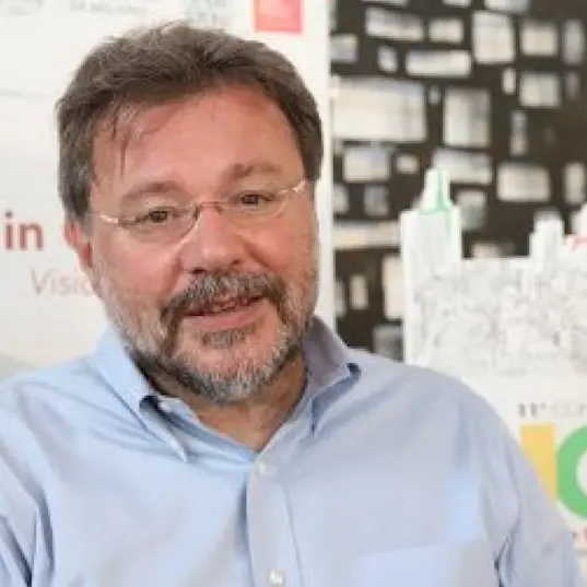 Rizzardini: «Come contenere il coronavirus? Limitare i contatti»