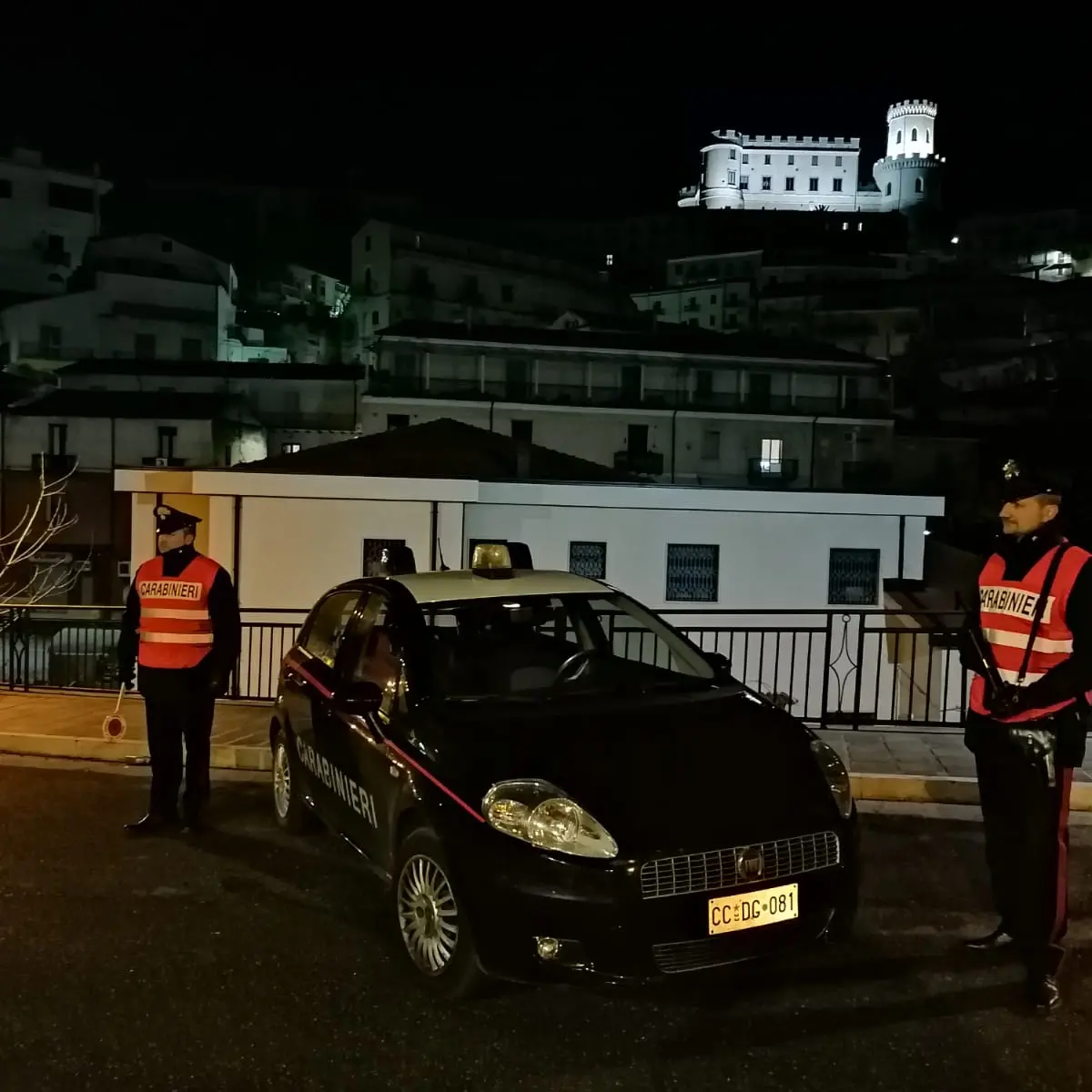 Spaccio di droga a Milano, 31enne latitante arrestato a Corigliano