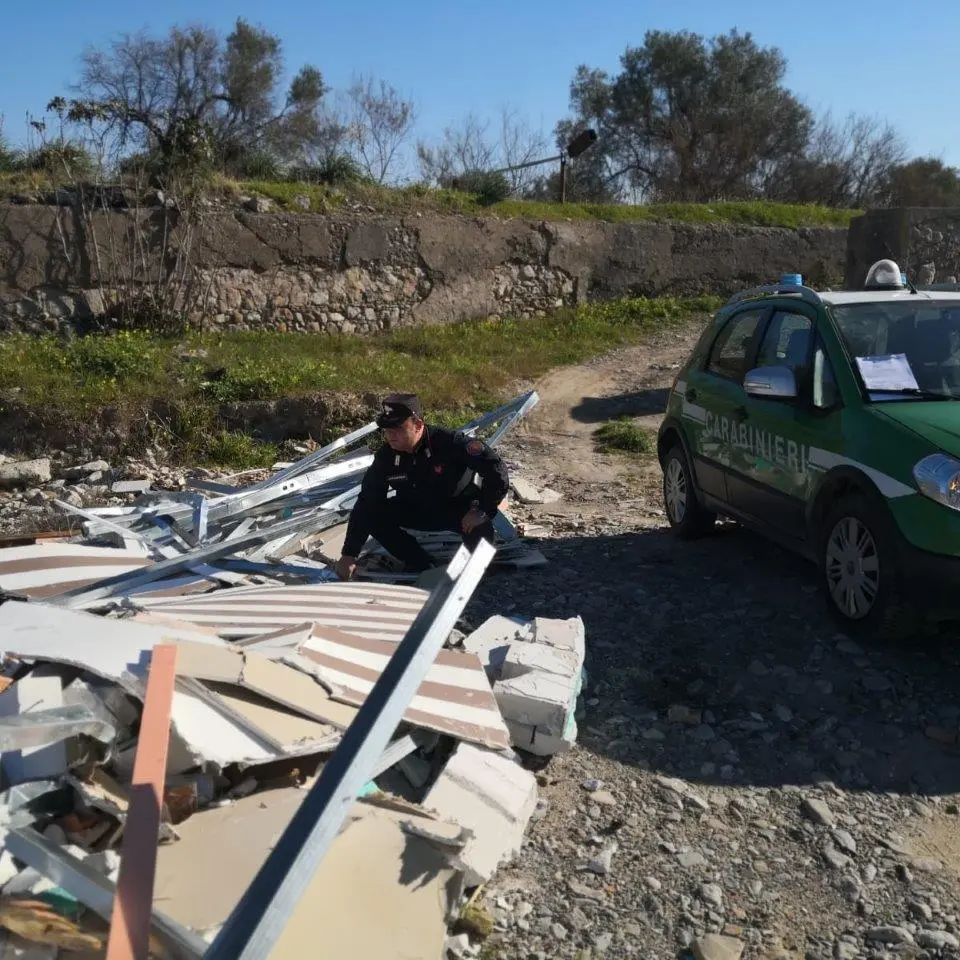 Corigliano-Rossano: abbandono rifiuti, scattano le sanzioni