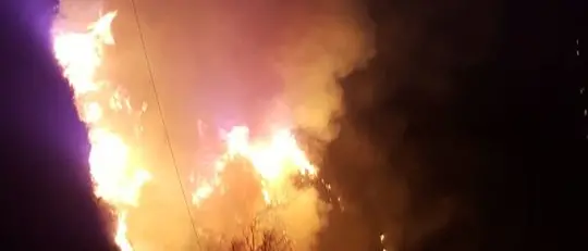 Due vasti incendi nel Cosentino: ecco le foto di Dipignano e Mongrassano