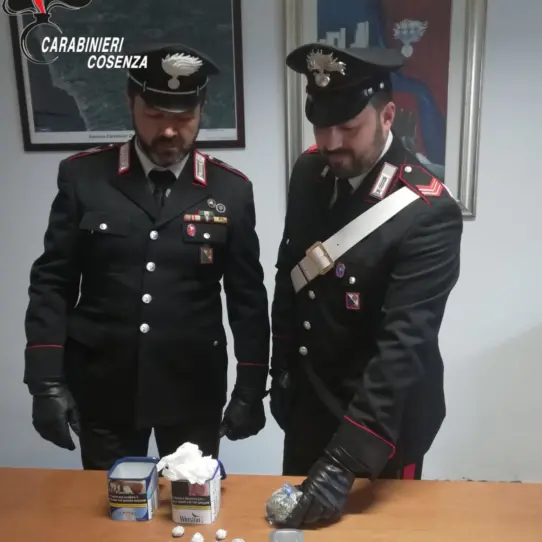 Droga a Cirella, i carabinieri di Scalea arrestano un ragazzo
