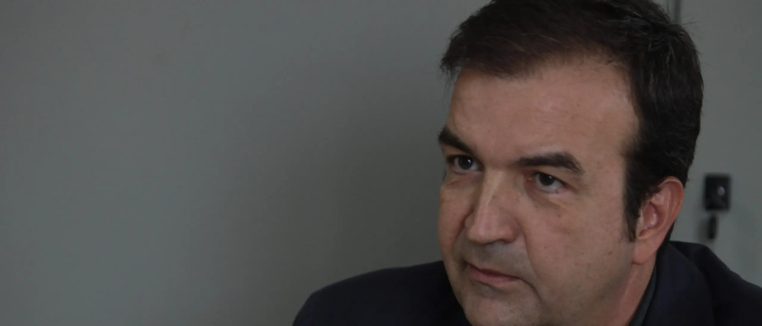 Rebus scuole, Occhiuto: «Valuterò la chiusura ma non possono pagare i bambini»