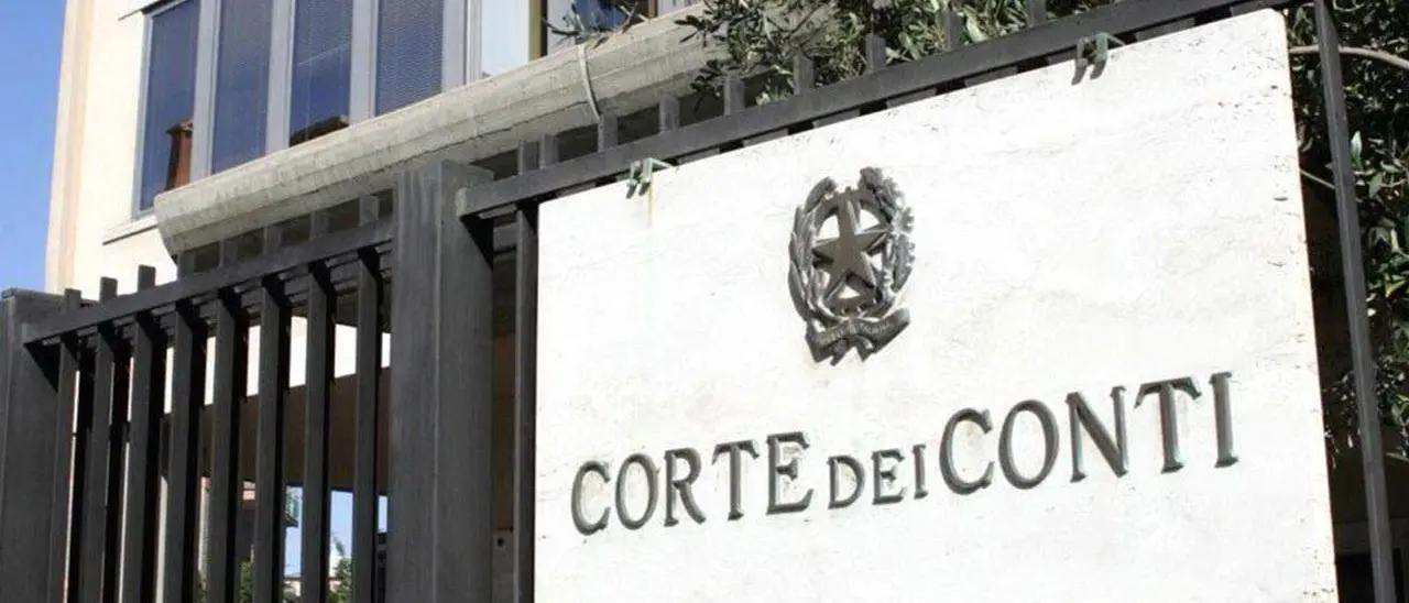 Paola, danno erariale: coinvolte le due amministrazioni Ferrari e Perrotta