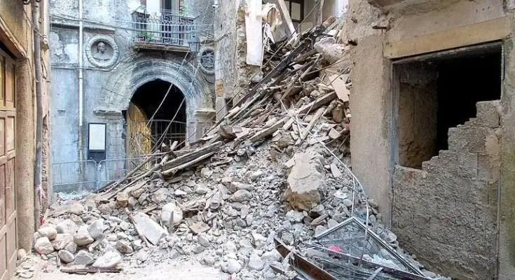 Centro storico, dopo il sisma si temono nuovi crolli